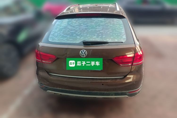 Used Volkswagen Cross Lavida 2014 1.6L Automatic Rear