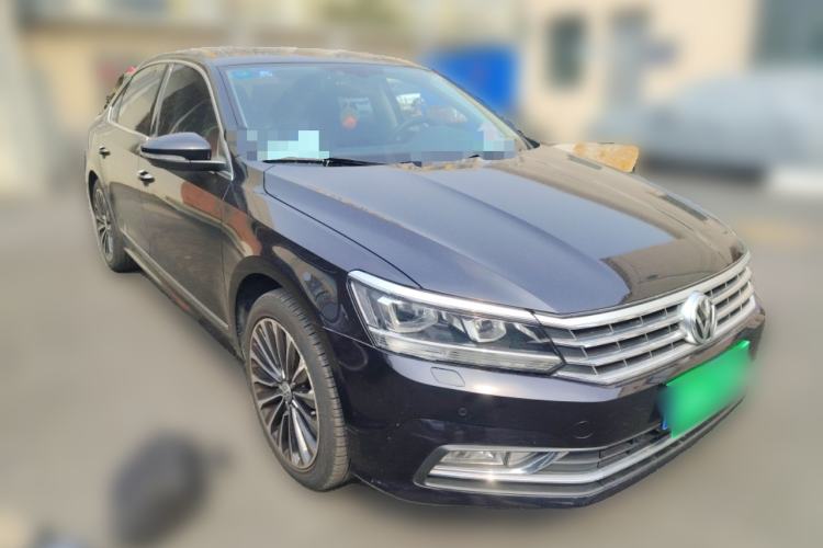 Used Volkswagen Passat 2017 330TSI DSG Prestige Edition Front Right 45 Deg