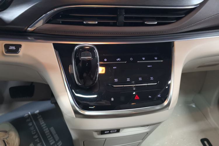 Used Buick GL8 2021 Land Cruiser Executive 652T Premium Model Gear Lever