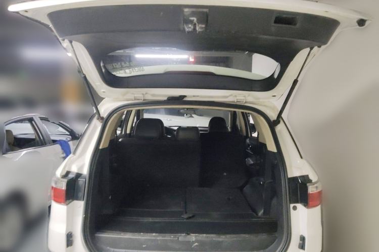 Used Dongfeng Fengon S560 2018 1.8L Manual Elite 7-Seater
