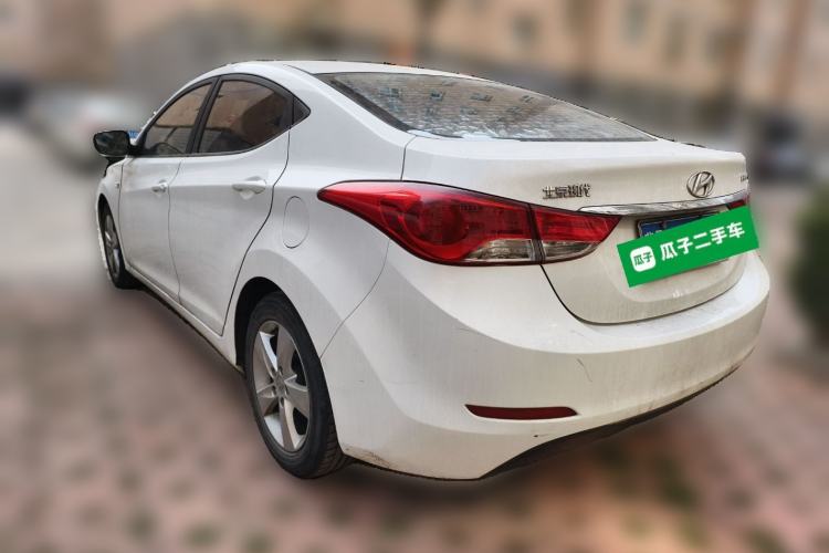Used Hyundai Elantra (5th Generation / Langdong) 2012 1.6L Manual Fashion Edition