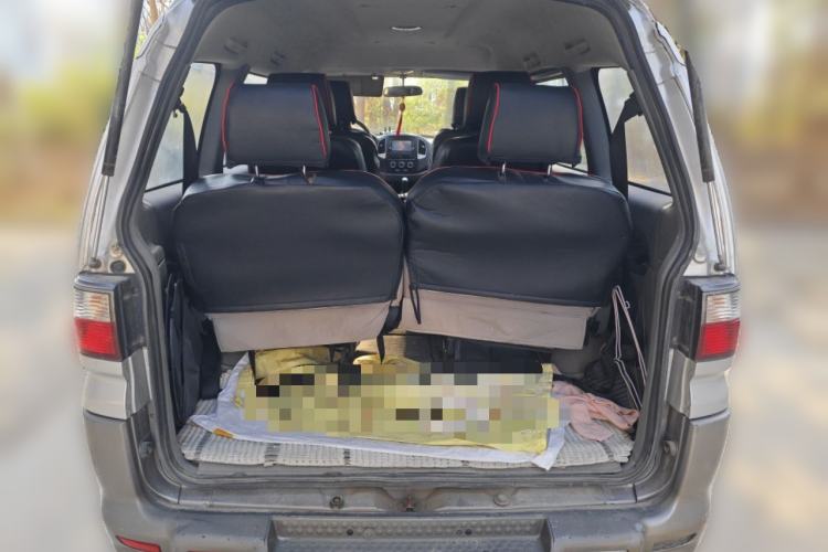 Used FORTHING Lingzhi 2014 V3 1.5L 7-Seater Luxury Model
