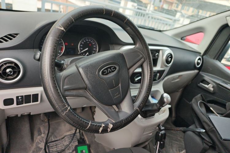 Used JAC Refine M3 2019 Creator Edition 1.8L Luxury Model Steering Wheel