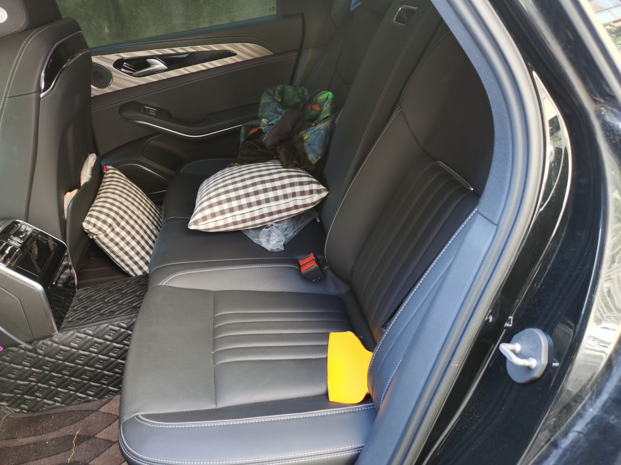 Hongqi H9 2022 2.0T Smart Connect Flagship Edition - Chinese Trim Xiang — снимка 17