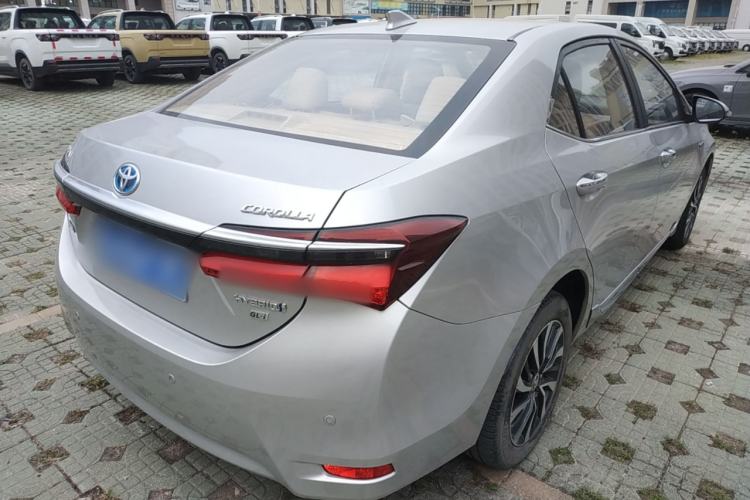 Used Toyota Corolla 2016 Dual-Engine 1.8L E-CVT Elite Edition
