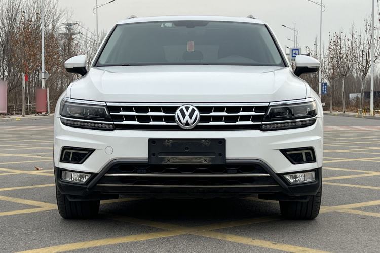 Used Volkswagen Tiguan L 2018 330TSI Automatic Two-Wheel Drive Flagship Edition