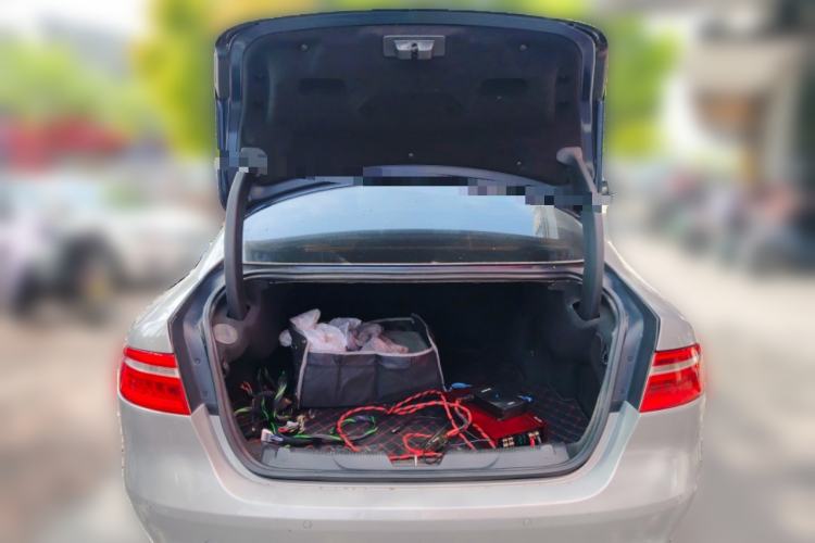 Used Jaguar XE 2017 2.0T 200 PS R-Sport