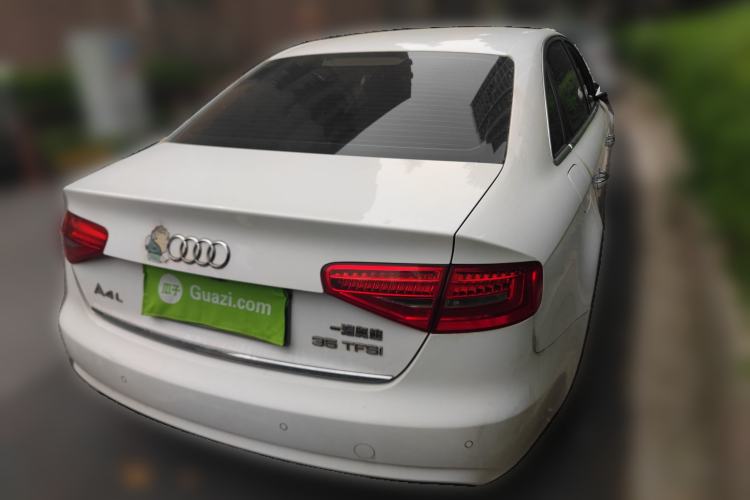 Used Audi A4L 2016 35 TFSI Collector's Edition Automatic Standard Model
