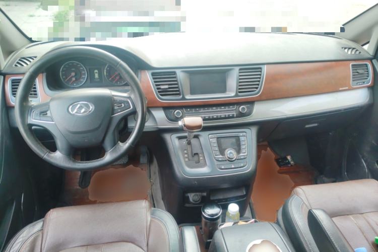 Used SAIC MAXUS G10 2014 2.0T Automatic Executive Edition
