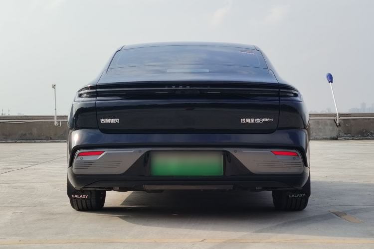 Used Geely Galaxy Galaxy 8 2025 130km EM-i Deluxe Edition