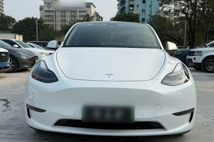 Used Tesla Model Y 2021 Long-Range All-Wheel-Drive Version