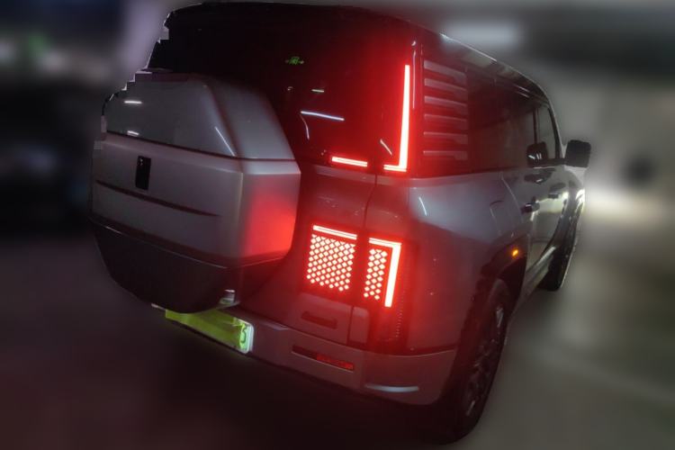 Used Yangwang U8 2023 Luxury Edition
