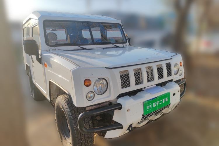 Used BAW Warrior 2021 2.4T Three-Door Four-Wheel Drive Short Wheelbase Gasoline Version China VI Emission Standard Front Right 45 Deg
