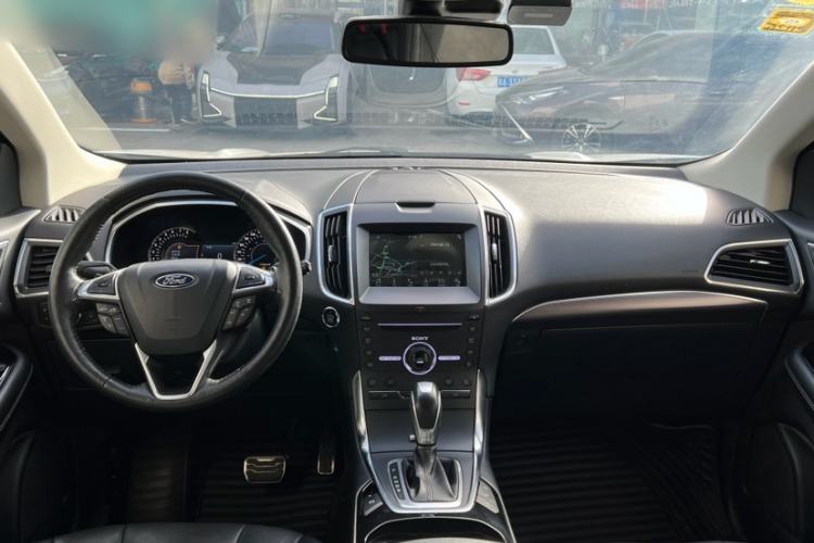 Used Ford Edge 2018 EcoBoost 245 Four-Wheel Drive Titanium 7-Seater