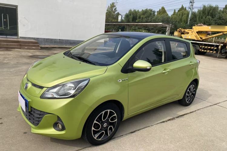 Used CHANGAN Benni 2015 1.4L IMT Sunroof Version China IV Standard
