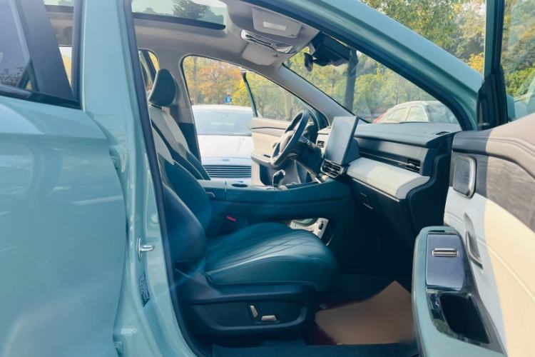 Used JETOUR Shanhai Shanhai L9 2024 1.5TD 2DHT Max 7-Seater