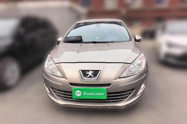 Used Peugeot 408 2011 2.0L Manual Comfort Edition
