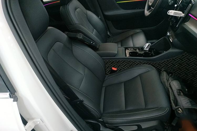 Used Volvo XC40 2022 T4 Four-Wheel Drive Smart & Luxurious Edition