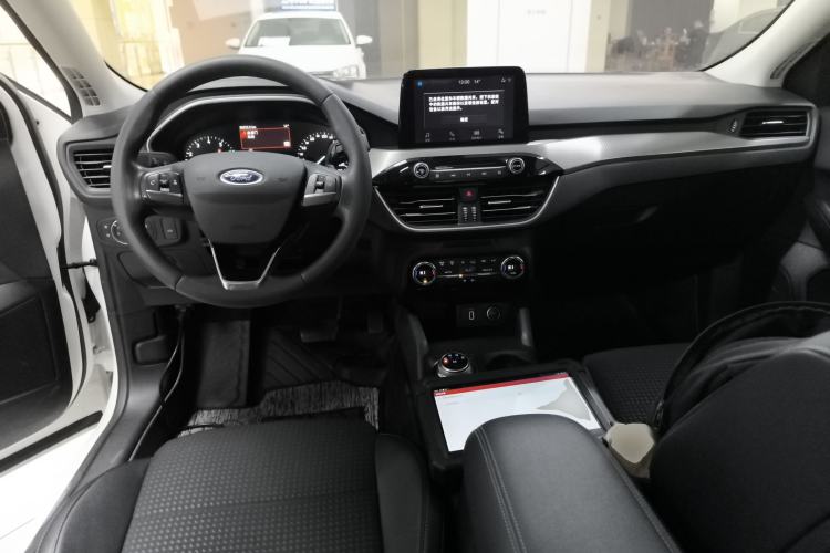 Used Ford Focus 2020 Sedan EcoBoost 180 Automatic Trend Edition