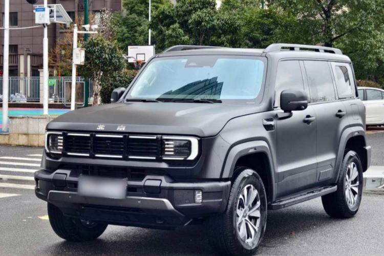 Used BAIC Off-Road BJ40 2024 2.0T All-New Urban Hunter Edition Ultimate Version