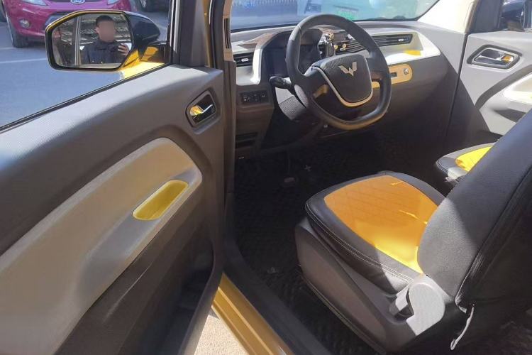 Used Wuling Hongguang MINIEV 2022 Macaron Premium Model – Lithium Iron Phosphate