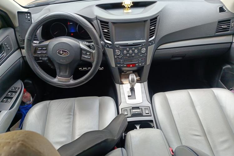 Used Subaru Outback 2014 2.5i Yashang Deluxe Edition
