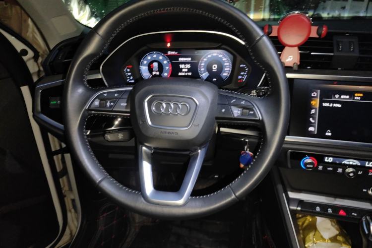 Used Audi Q3 2019 35 TFSI Advanced Dynamic Edition
