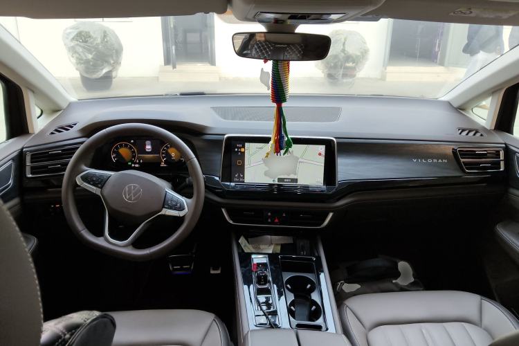 Used Volkswagen Viloran 2024 380TSI Luxury Edition