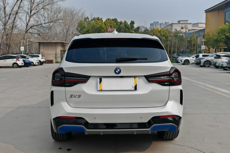 Used BMW iX3 2022 Leading Model Exterior 4