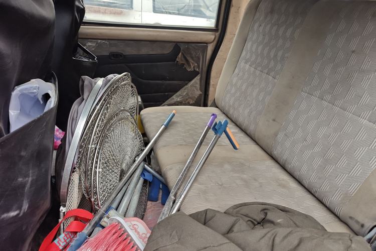 Used Wuling Rongguang 2011 1.2L Base Version
