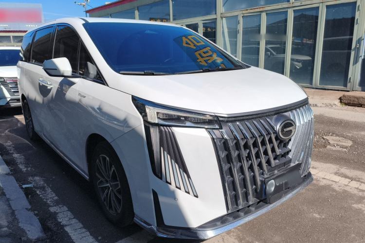 Used GAC Trumpchi M8 2024 Master Series 400T Ultimate Edition Front Right 45 Deg