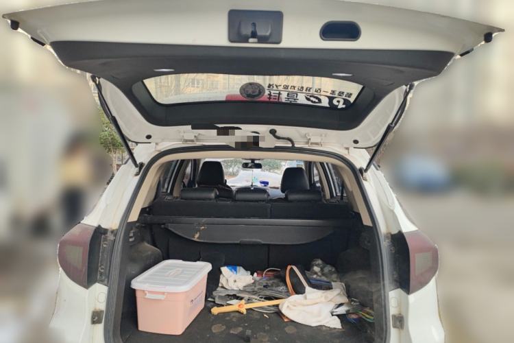 Used BYD Song 2016 GaiShi Edition 1.5TI Manual Elite Model