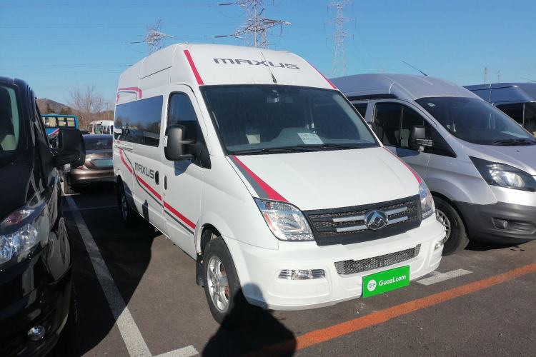 Used SAIC MAXUS Xintu V80 2019 2.5T Classic Model AMT Aoyuntong Long Wheelbase High-Roof 7-Seater