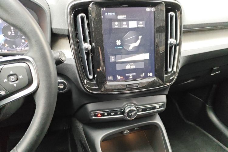 Used Volvo XC40 2021 T4 Four-Wheel Drive Smart Luxury Edition