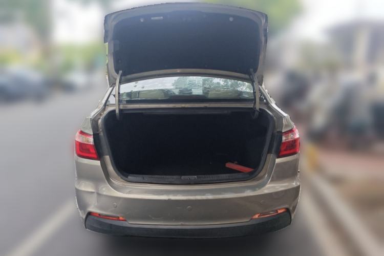 Used Changan Alsvin V7 2015 1.6L Manual Enjoyment Model China IV Standard