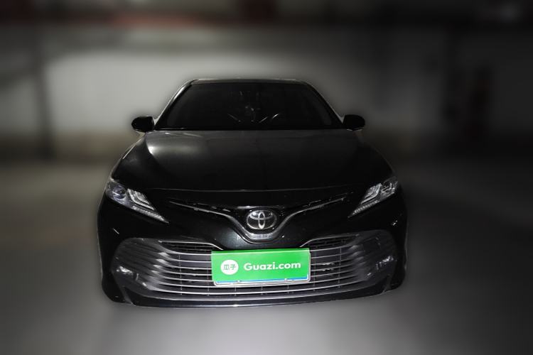 Used Toyota Camry 2019 Revised Version 2.0G Luxury Edition
