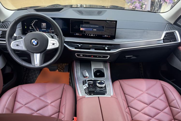 Used BMW X5 2023 xDrive 30Li Luxury M Sport Night Edition Package
