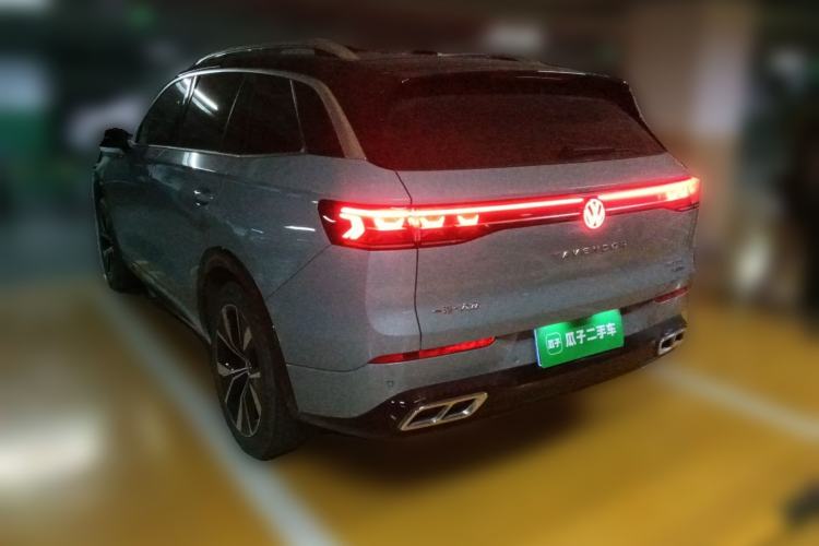 Used Volkswagen Tavendor 2023 380TSI All-Wheel Drive R-Line Journey Edition
