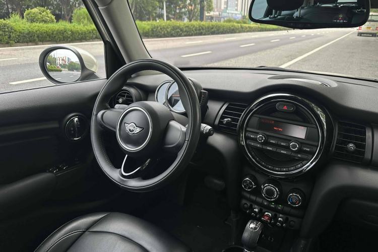 Used MINI MINI 2015 1.2T ONE Five-Door Edition