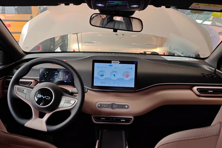 Used BYD Seagull 2025 305km Active Version Center Console