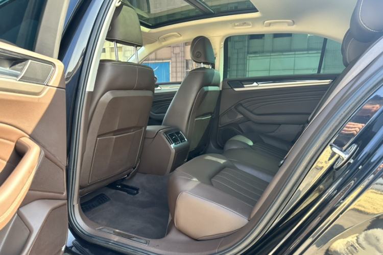 Used Volkswagen Phideon 2021 380TSI Luxury Edition