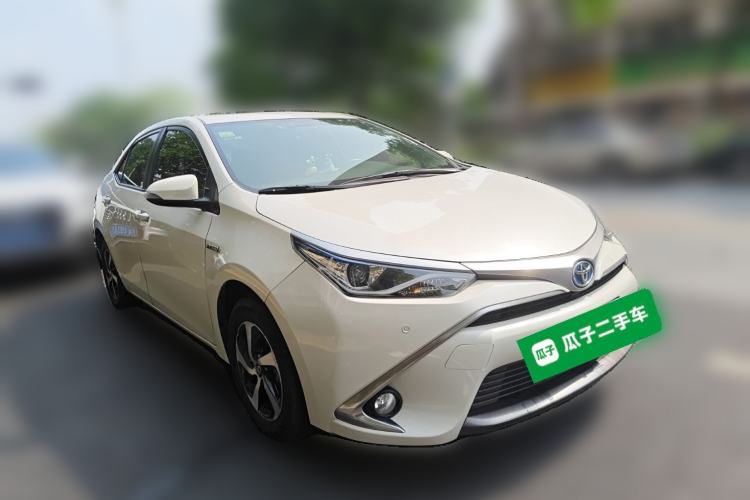 Used Toyota Levin 2017 Revised Dual-Engine 1.8H GS E-CVT Elite Sunroof Version China V Standard