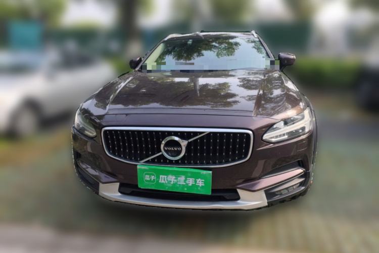 Used Volvo V90 2017 Cross Country T5 AWD Prestige Edition
