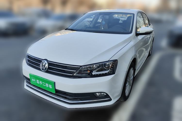 Used Volkswagen Sagitar 2015 230TSI Automatic Comfort Version