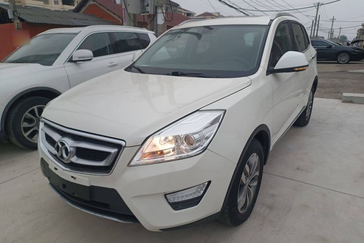 Used BAIC Senova X65 2015 2.0T Automatic Elite Model