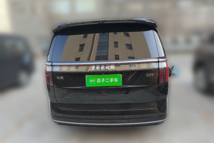 Used Zeekr 009 2024 Six-Seat Executive Version 4WD 108 kWh