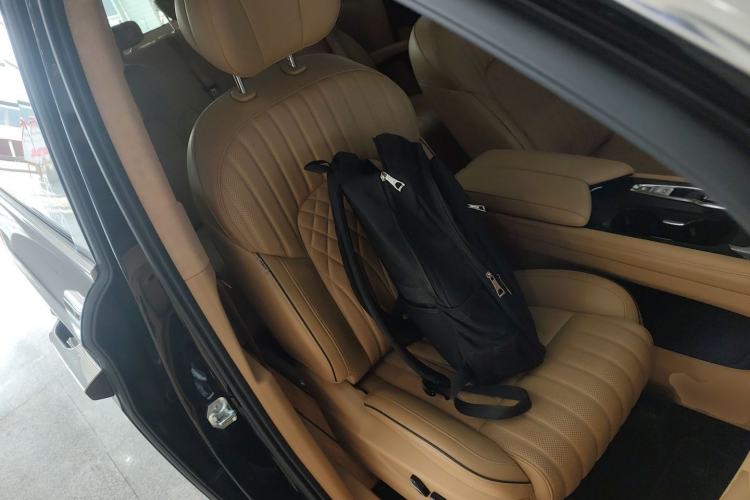 Used VOYAH Dream 2024 PHEV Ultra-Long Range Flagship Edition
