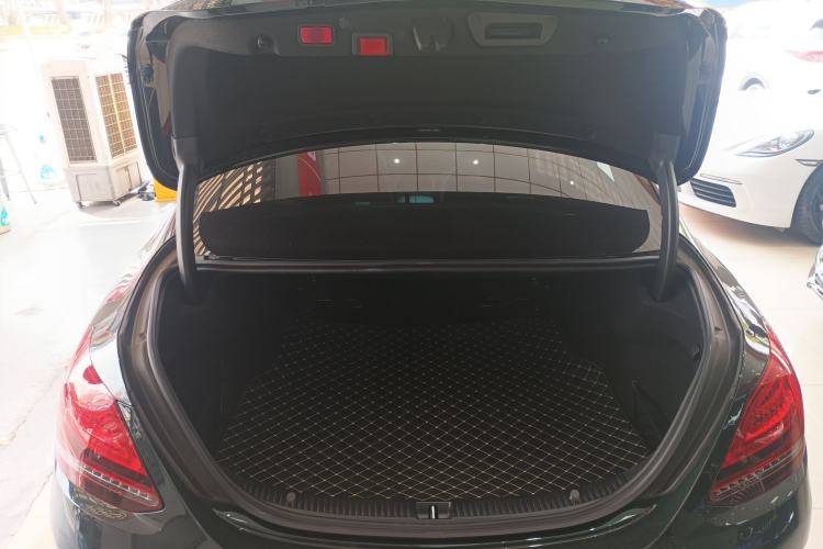 Used Mercedes-Benz C-Class 2020 Restyled C 260 L Sport Edition Trunk