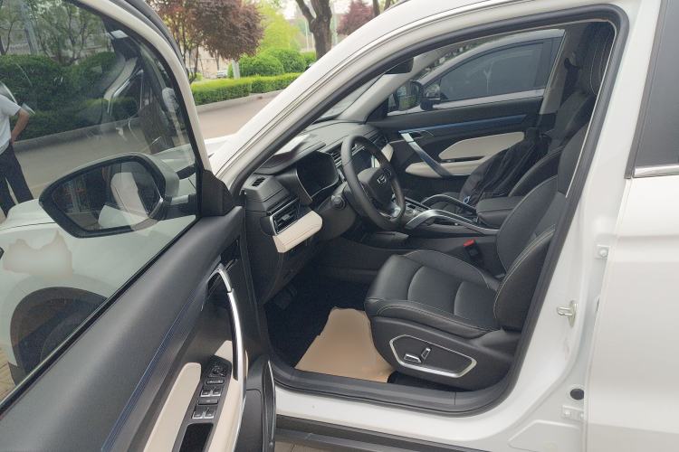 Used Geely Auto Emgrand X7 Sport 2022 Boyue X 1.8TD DCT ZhiZun Edition
