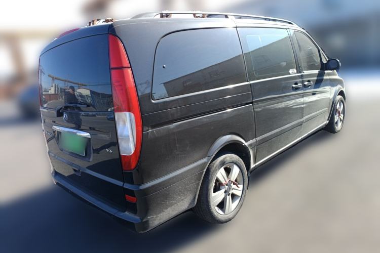 Used Mercedes-Benz Viano 2011 2.5L Prestige Edition
